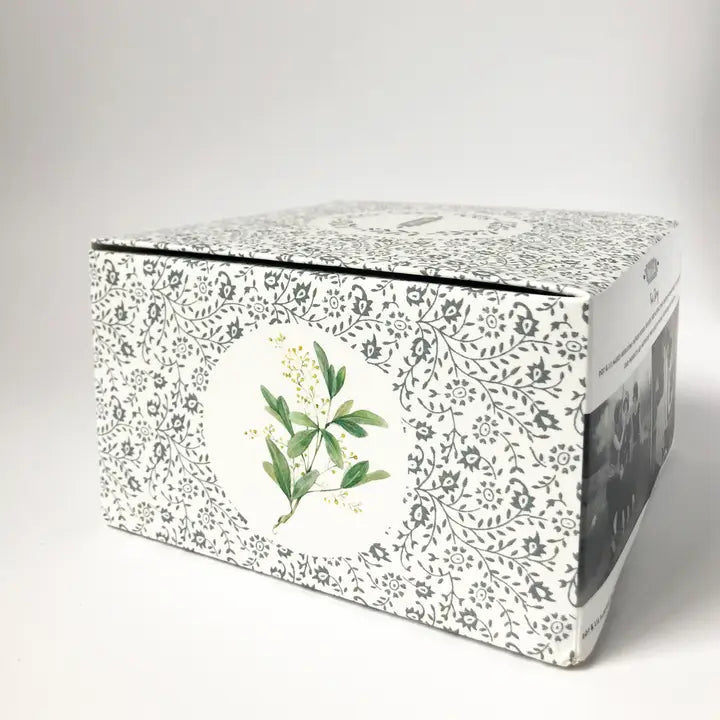 Rice Flower Teacup Candle