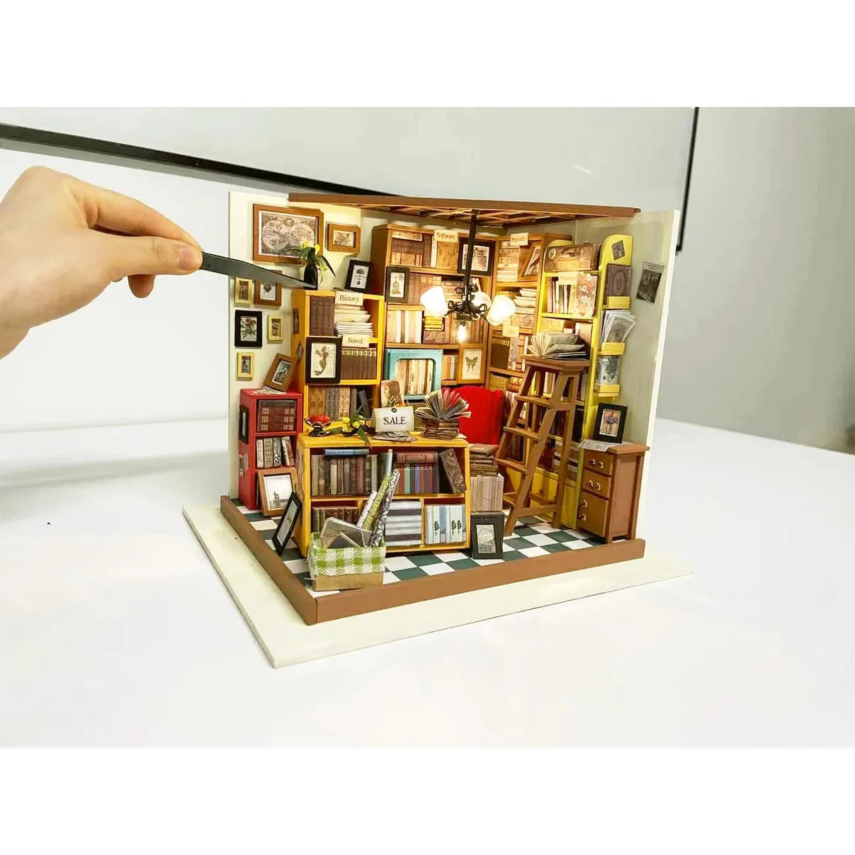 Sam's Study Miniature Kit