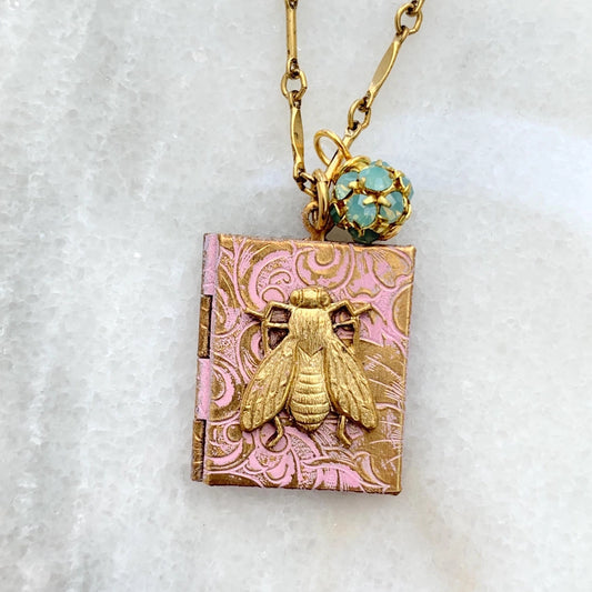 Brocade Etched Locket Necklace with Bee