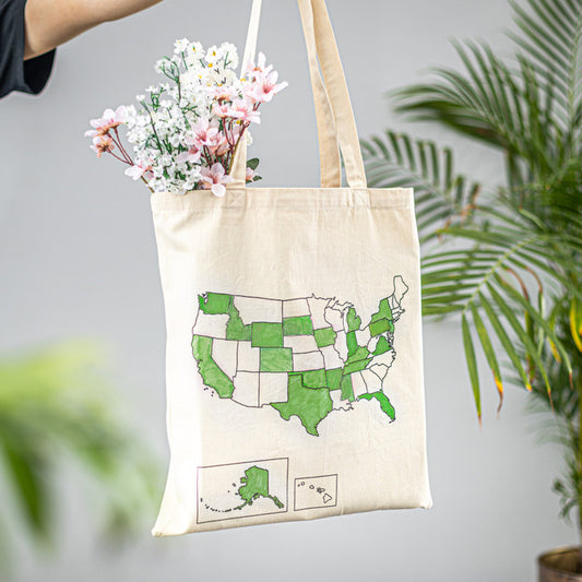 USA Map Color in Tote Bag