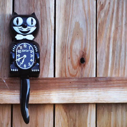 Classic Black Kit Cat Klock